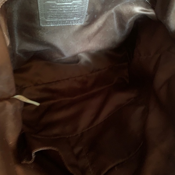 Coach, Signature VINTAGE cloth TOTE, Large C pattern, Taupe colored leather. - Picture 8 of 9